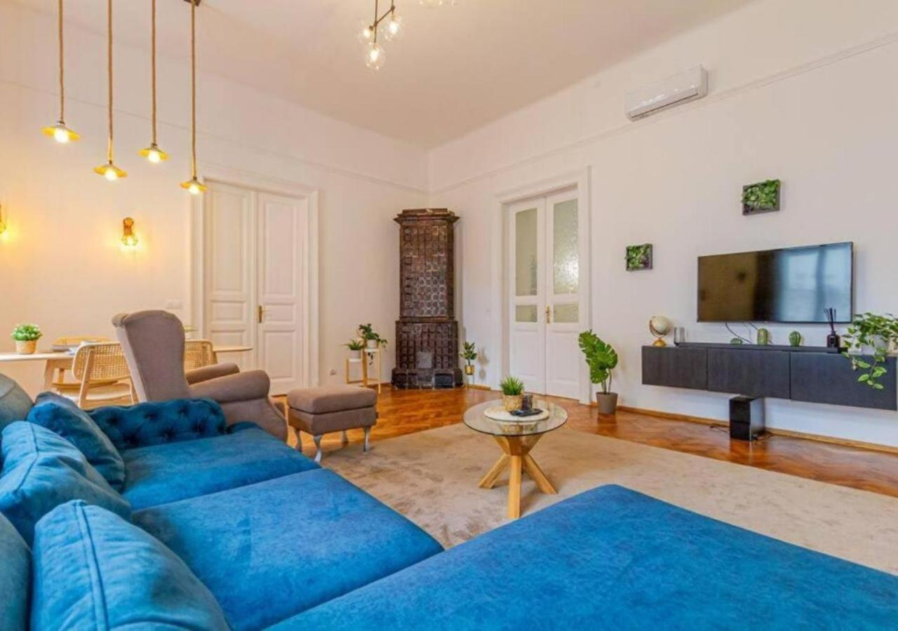 Luxury Apartment By The Famous Vaci Street Budapest Kültér fotó